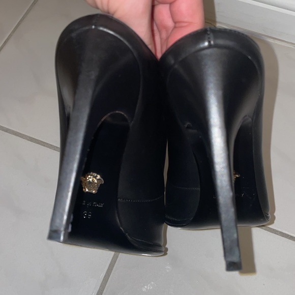 Versace ankle boot/heel - Picture 6 of 12